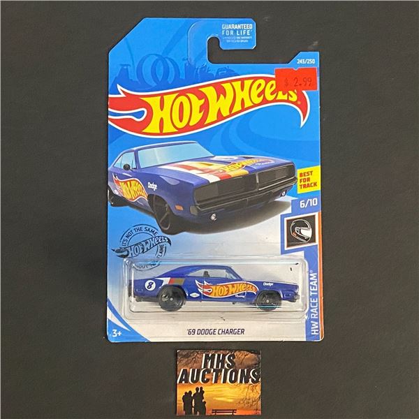 HOT WHEELS '69 DODGE CHARGER 1/64TH SCALE (ref69)