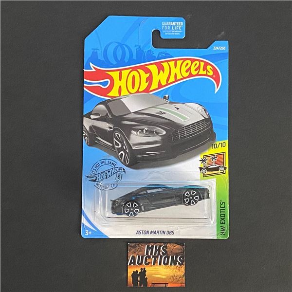 HOT WHEELS ASTON MARTIN DBS 1/64TH SCALE (ref96)