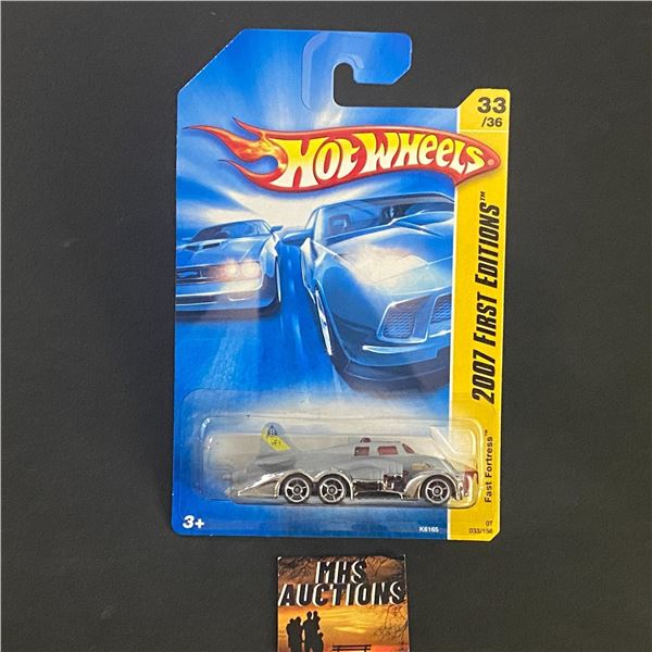 HOT WHEELS 2007 FIRST EDITIONS FAST FORTRESS 1/64TH SCALE (ref1066)