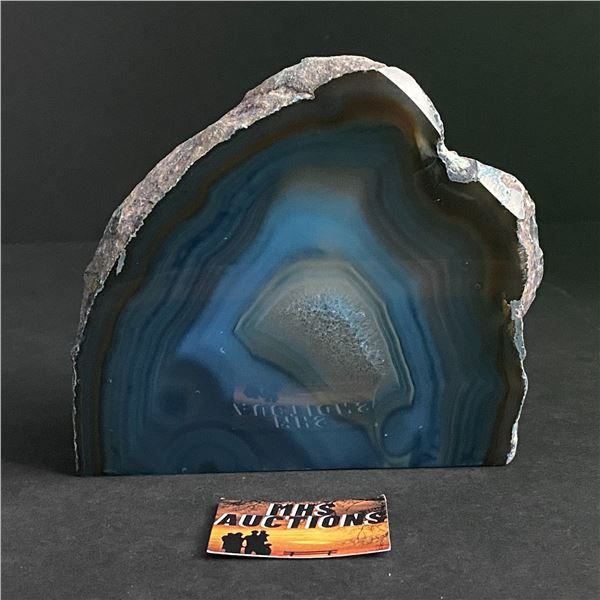 AGATE POLISHED ONE SIDE CRYSTAL ROCK
