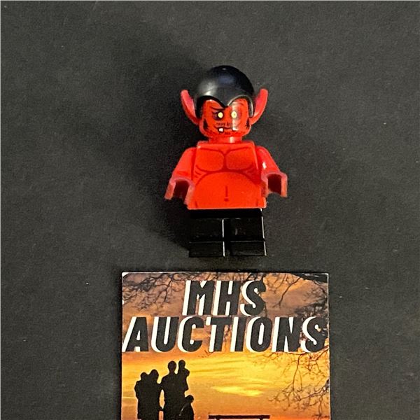 LEGO MINI FIGURE (ref62)