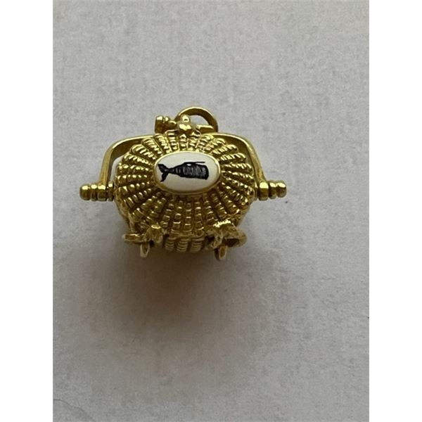 Vintage 18K Gold Locket, Appprox 11.5 Grams Gold