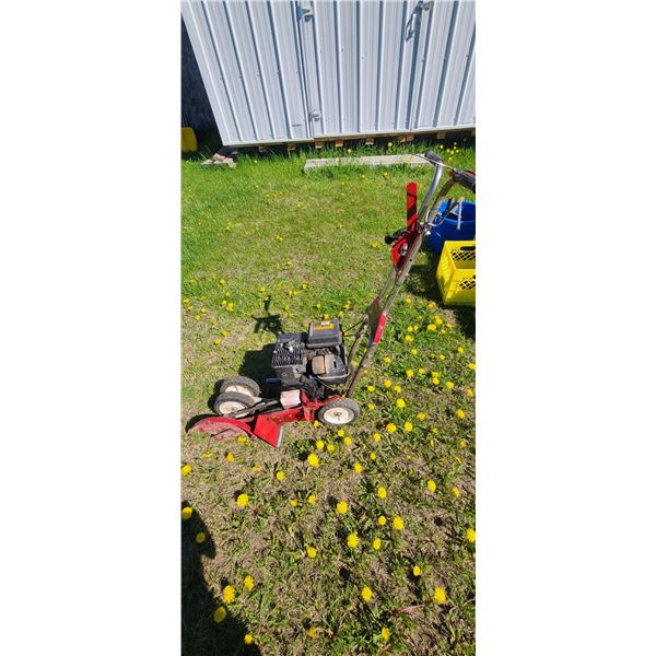 TRIM RITE EDGE TRIMMER WITH 3.5 BRIGGS & STRATTON ENGINE