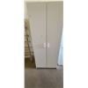 Image 1 : 6' X 30" X 25" CLOSET