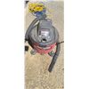Image 1 : CRAFTSMAN 5.5HP 60LTR SHOP VAC-WORKS