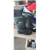 Image 1 : SORELS SIZE 8