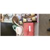 Image 1 : MISC GARDEN LIGHTS AND WATERING CAN
