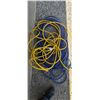 Image 2 : TWO AIR HOSES