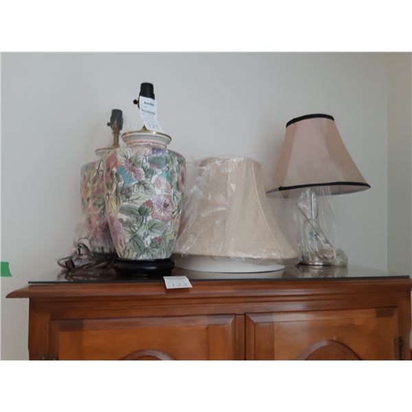 3 Table Lamps cat a