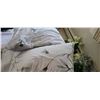 Image 5 : Bedding Cat A