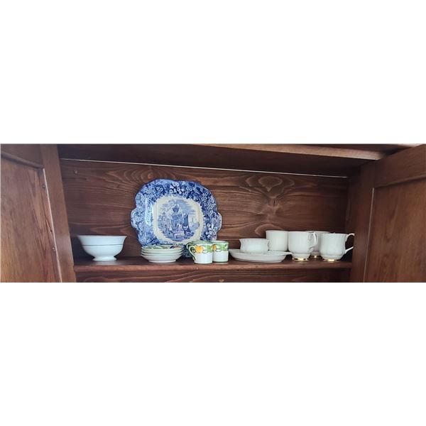 Wedgewood, Paragon & Royal Albert Bone China Cat A