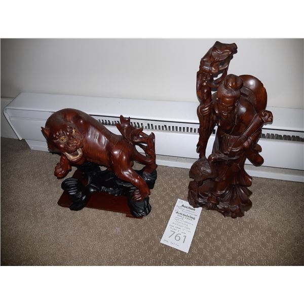 Wood carvings cat A