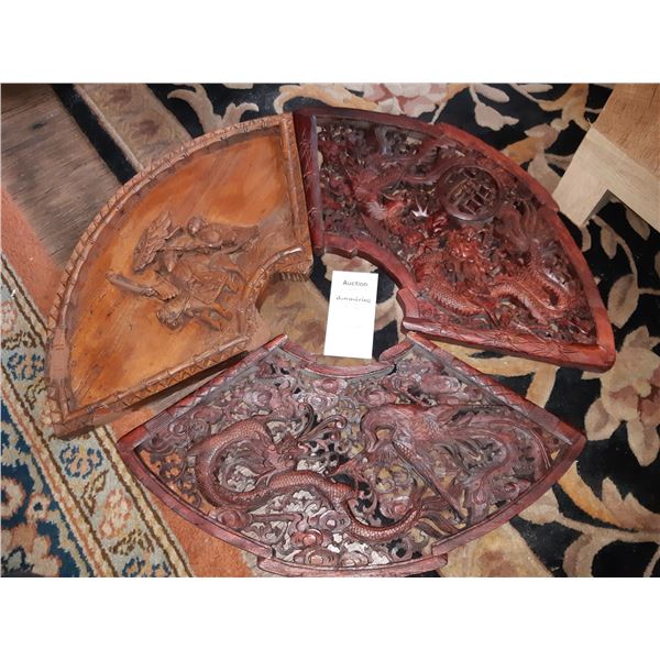 Carved wood accents cat A