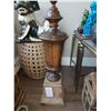 Image 1 : Finial on Plinth Cat A