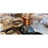 Image 14 : Oil lamps, napkins rings and more cat B