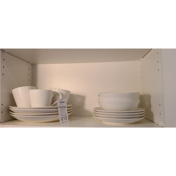 Royal Doulton Gordon Ramsey China cat B