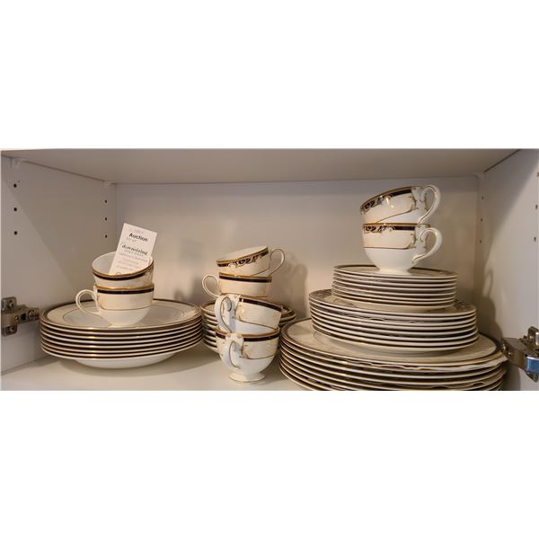 Wedgwood  'Cornucopia' Bone China cat B