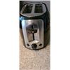 Image 15 : Toaster, Keurig,and more cat B