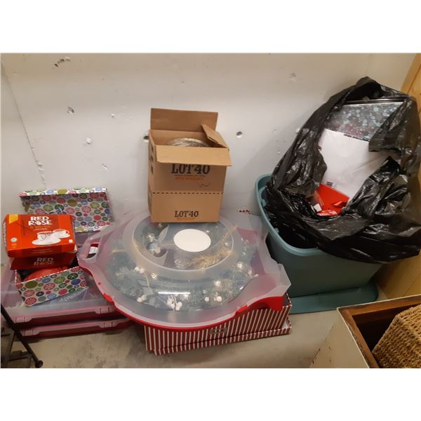 Christmas Decor Cat B