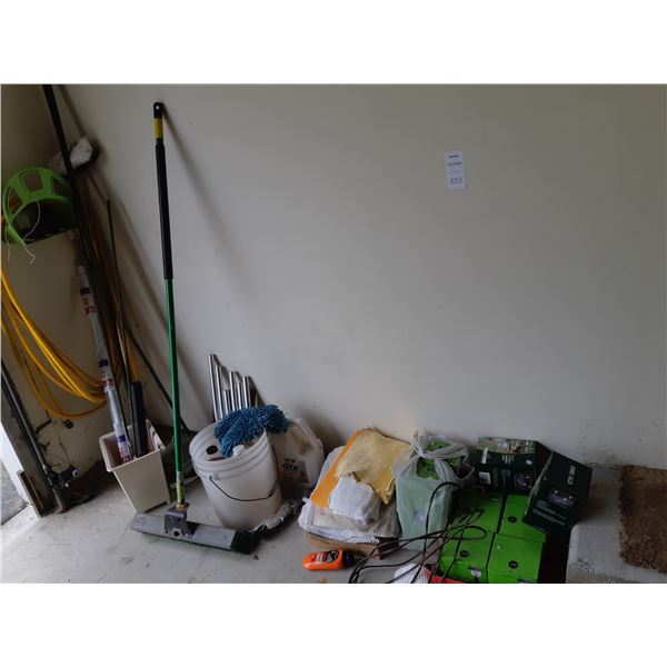 Garden lamps, and more cat A