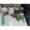 Image 4 : Assortment of Teapots & Kettles Cat A.