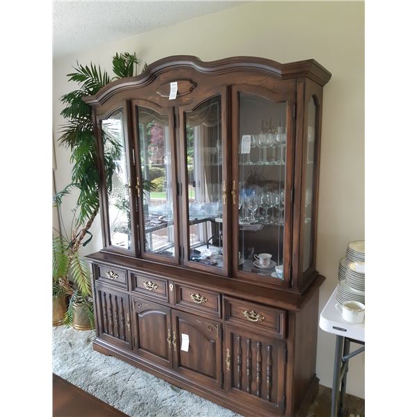 Knitchel Hutch & Buffet Cat C