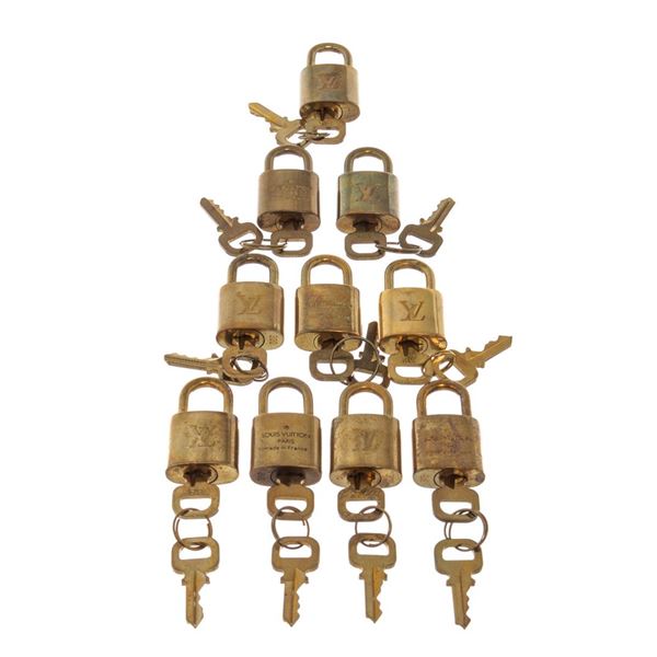 Louis Vuitton Gold-tone Lock & Key Set 10