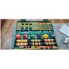 Image 1 : SIX PLAYER DELUXE CROQUET SET