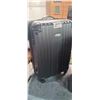 Image 3 : HARD CASED SUITCASE, CARRY ON AND WHEELED DUFFLE BAG