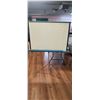 Image 2 : SEARS 30' X 40" PROJECTOR SCREEN