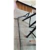 Image 8 : HERCULES GUITAR STAND (HOLDS THREE GUITARS) AND TWO SINGLE HOLDERS