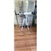Image 1 : MEADE D=60MM F=700MM TELESCOPE MODEL 230
