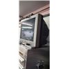 Image 3 : SYMPHONIC 20"FLAT TV. PLEASE NOTE IT HAS A FLAT SCREEN HOWEVER IT IS A BOX TV