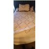 Image 8 : DOUBLE QUILTS, DOUBLE BEDDING, AND DOUBLE BED FRAME