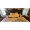 Image 9 : DOUBLE QUILTS, DOUBLE BEDDING, AND DOUBLE BED FRAME
