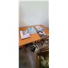Image 2 : END TABLE AND MAGAZINE/NEWSPAPER RACK