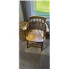 Image 2 : SOLID OAK CAPTAIN'S CHAIR