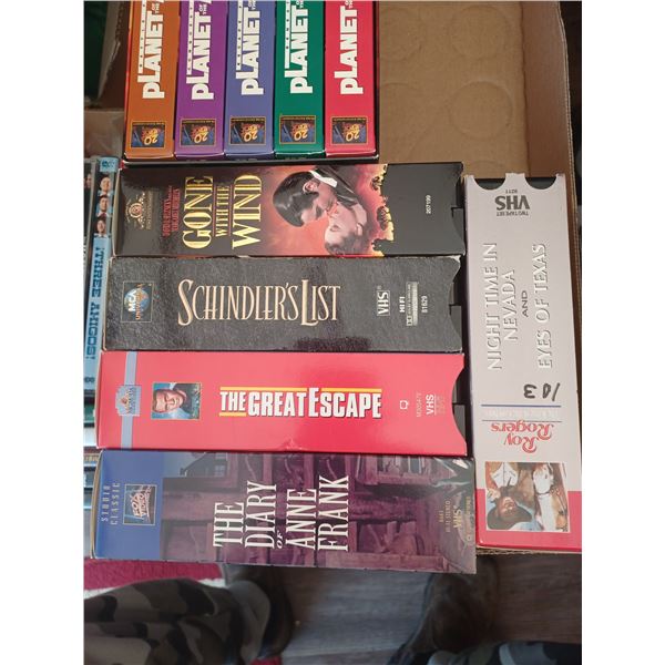 15 VHS : GONE WITH THE WIND, PLANET OF THE APES, THE GREAT ESCAPE, ANNE FRANK, RODGERS