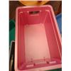 Image 3 : TOTE WITH PLASTIC STORAGE CONTAINERS