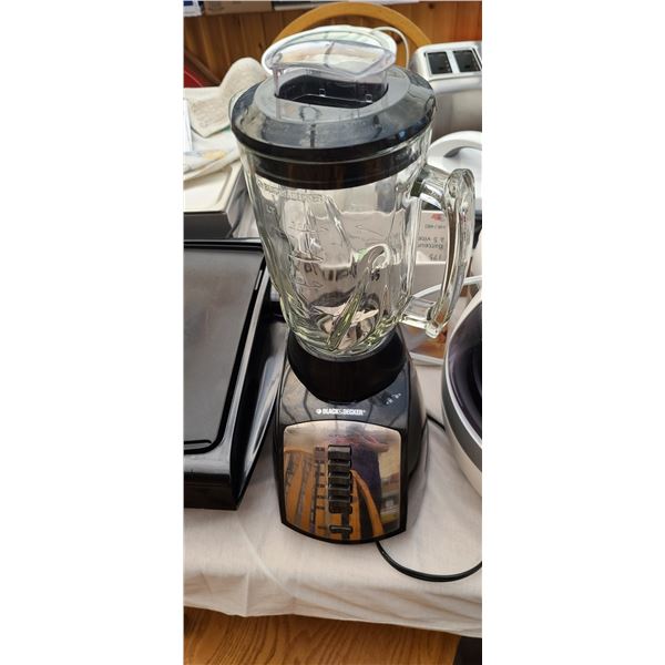 BLACK AND DECKER BLENDER, PHILIPS SPEED MIXER