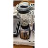 Image 1 : BLACK AND DECKER BLENDER, PHILIPS SPEED MIXER