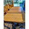 Image 2 : OAK TABLE WITH EIGHT CHAIRS