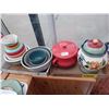 Image 1 : CERAMIC CROCKWARE