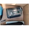 Image 4 : BUSHNELL RANGE FINDER SCOUT 1000, OXYGEN BLOOD TESTER, FLASHLIGHT