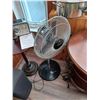 Image 2 : CROSLEY RADIO HONEYWELL FLOOR FAN