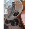 Image 3 : CROSLEY RADIO HONEYWELL FLOOR FAN