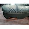 Image 4 : FOREST GREEN LOVE SEAT, LEATHER, RECLINING
