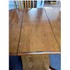 Image 2 : OAK TABLE AND FOUR CHAIRS