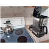 Image 1 : CUISINART COFFEE MAKER , KETTLE
