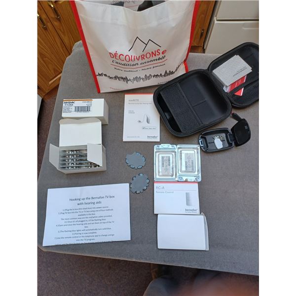 BERNAFON HEARING AID BATTERIES, REMOTE, NO HERING AIDE